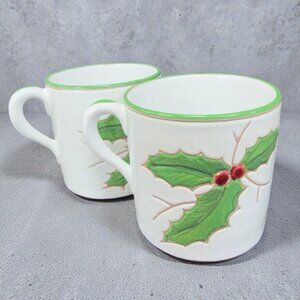 Vintage Italian Pottery Coffee Mug‎ Cup Set 2 Mugs Holly Berry Christmas Mugs